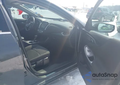 2017 Chevrolet Malibu Ls z USA, uszkodzony, nr VIN 1G1ZB5STXHF196133